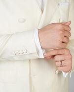 Butoniera-Costum-Double-Breasted-Sacou-Ivory-Barbati-