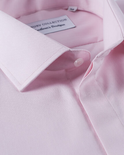 Guler clasic de la camasa roz pentru barbati cu bizet dublat si mansete simple