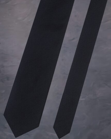 Cravata neagra din matase texturata pentru barbati lata de 9 cm