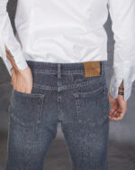 Jeans gri pentru barbati din denim detaliu spate si buzunare
