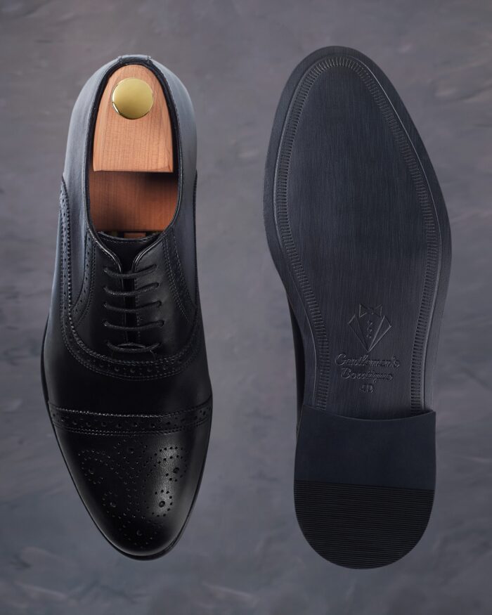 Pantofi oxford din piele pentru barbati cu talpa de tunit si siret