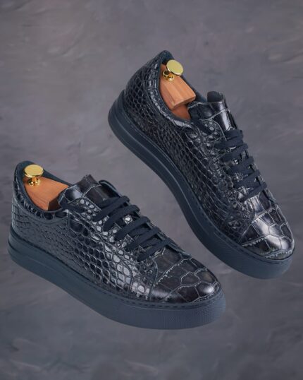 Pantofi Sport din piele neagra pentru barbati de tip sneakers black luxury casual