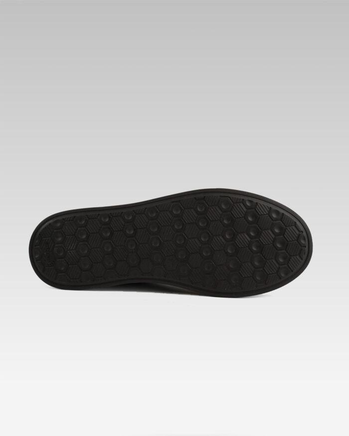 Talpa-Cauciuc-Negru-Sneakers-Gri-Sarpe-