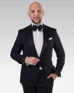 Costum-Negru-De-Ceremonie-Pentru-Mire-Din-Stofa-De-Lana-Si-Mohair-La-Magazinul-De-Costume-Pentru-Barbati-Gentlemens-Boutique-Din-Cluj-Napoca-De-Pe-Strada-Soporului-Nr.8-Gheorgheni-