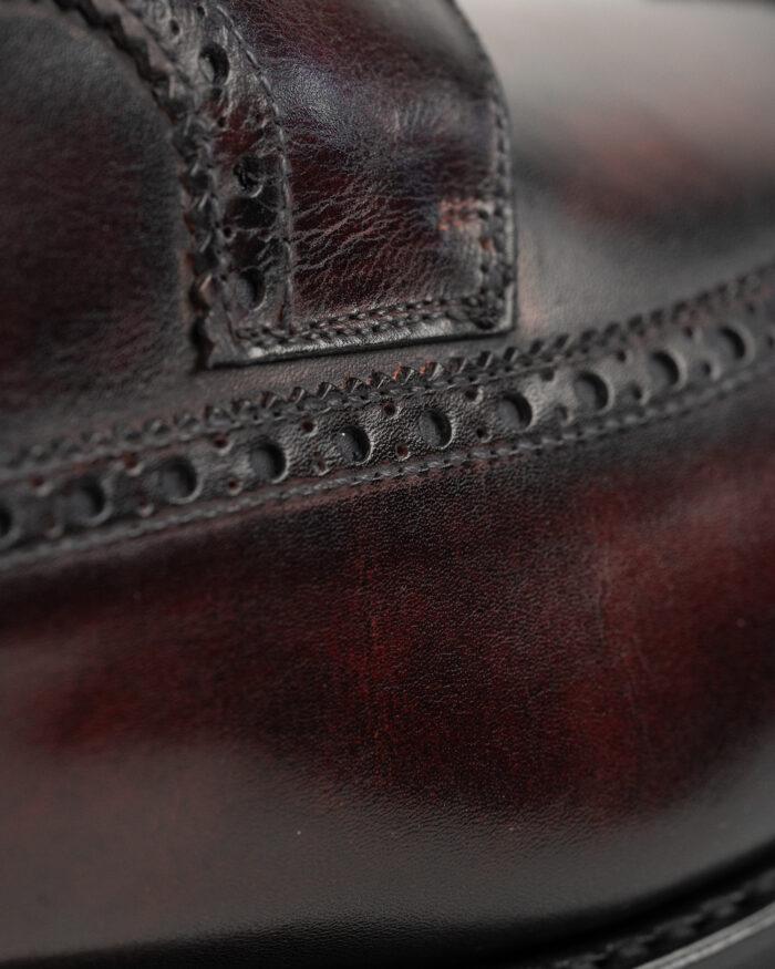 Detaliu-Piele-Visinie-Patina-Longwing-Blucher-