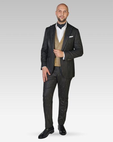 Costum-Ceremonie-HollandSherry-Negru-Cu-Dungi-Aurii-Costume-La-Comanda-Cluj-
